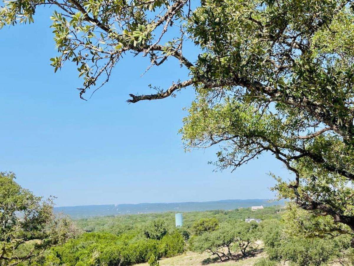 Willa Hummingbird Haus - Hill Country Views On 20 Acres With Firepit Spring Branch Zewnętrze zdjęcie